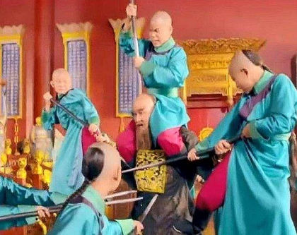 康熙尚年幼，怎样扳倒武功盖世的鳌拜？