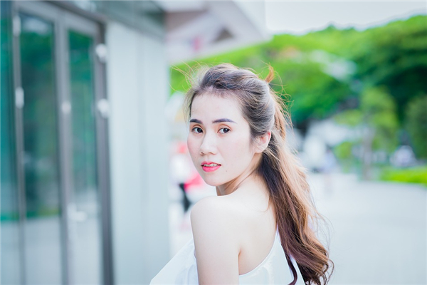 面相中浓眉大眼怎样