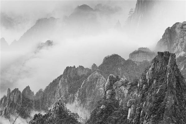 东不挂山水西不挂